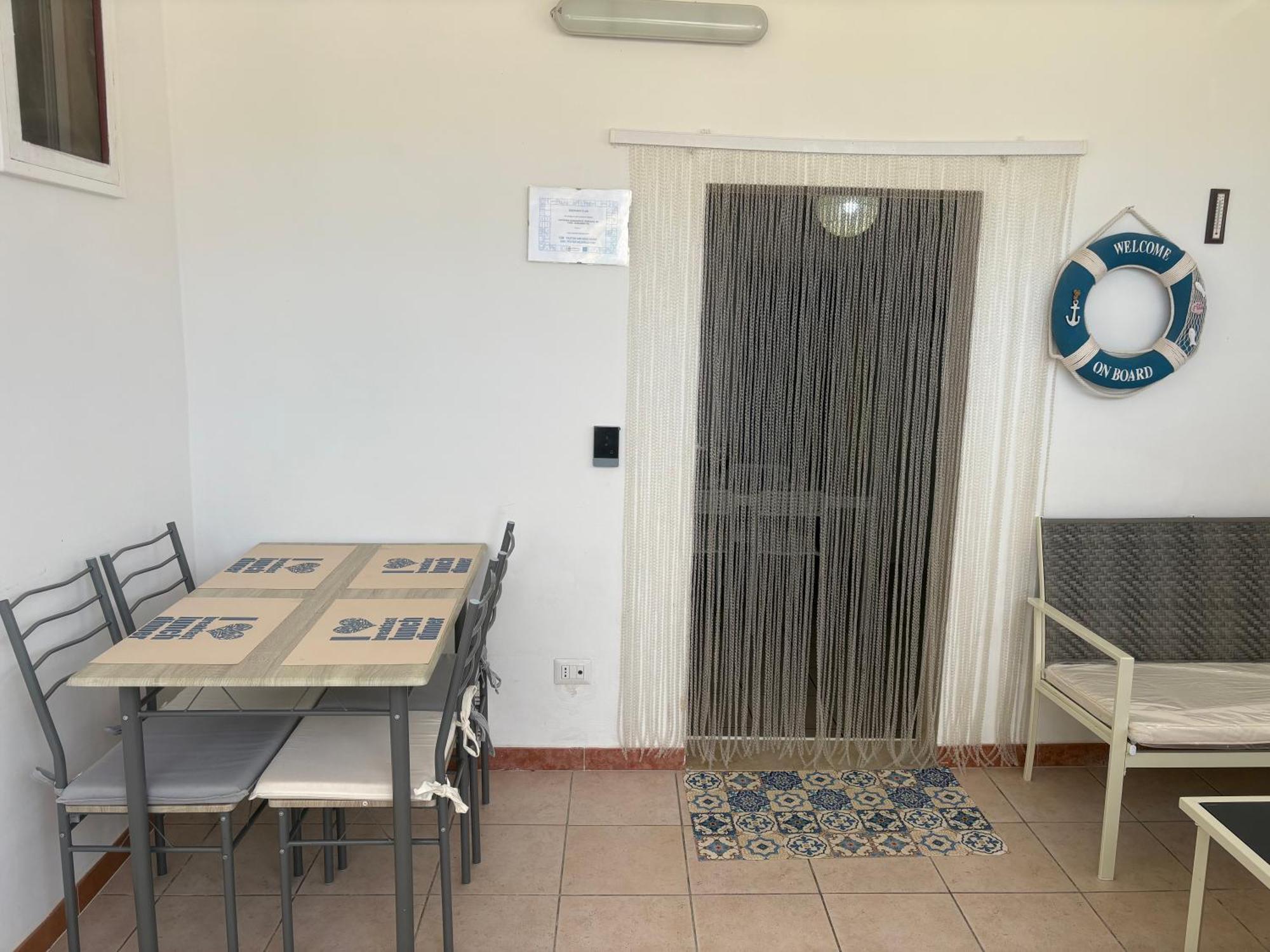 Casa Vacanze Santiago E Ian มารุจจิโอ ภายนอก รูปภาพ